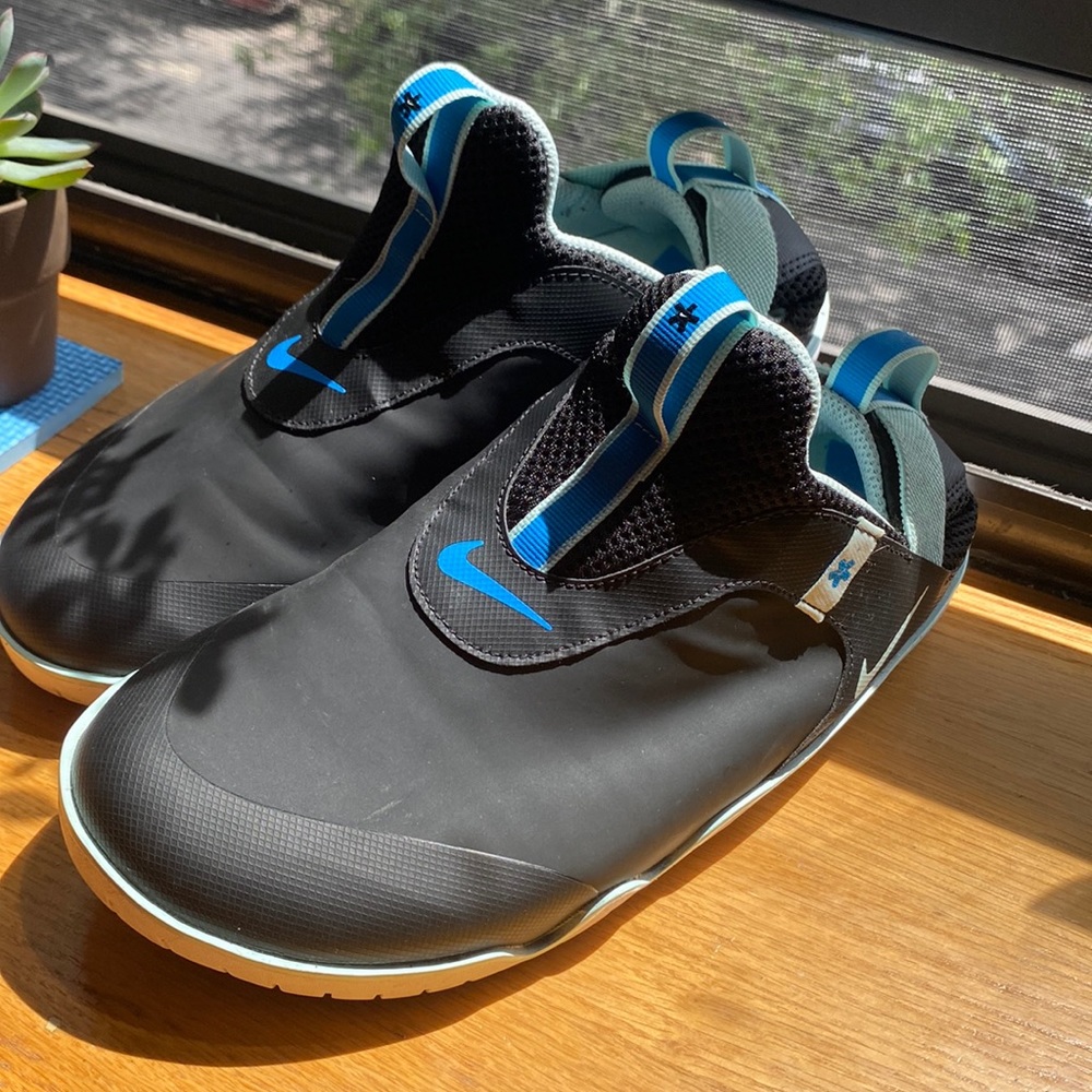 Nike Zoom Pulse work shoes